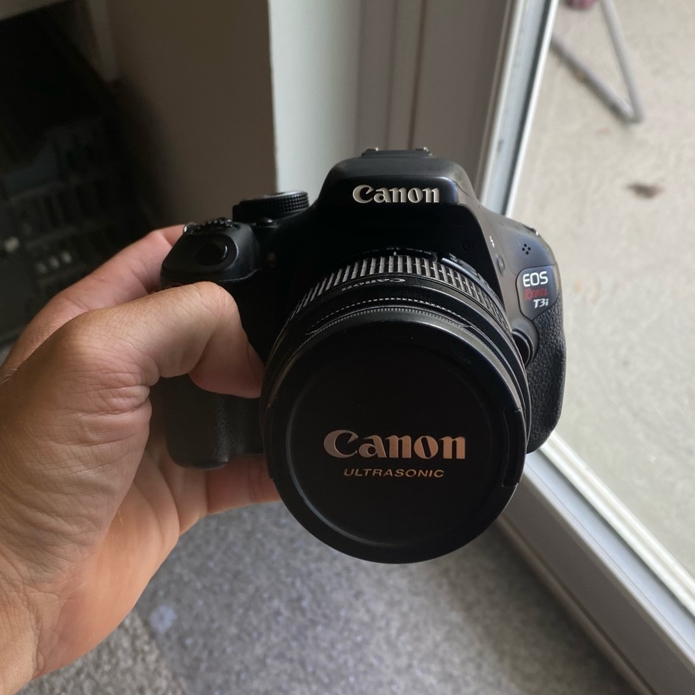 Canon EOS Rebel T3I Camera.  (Body and lens only)